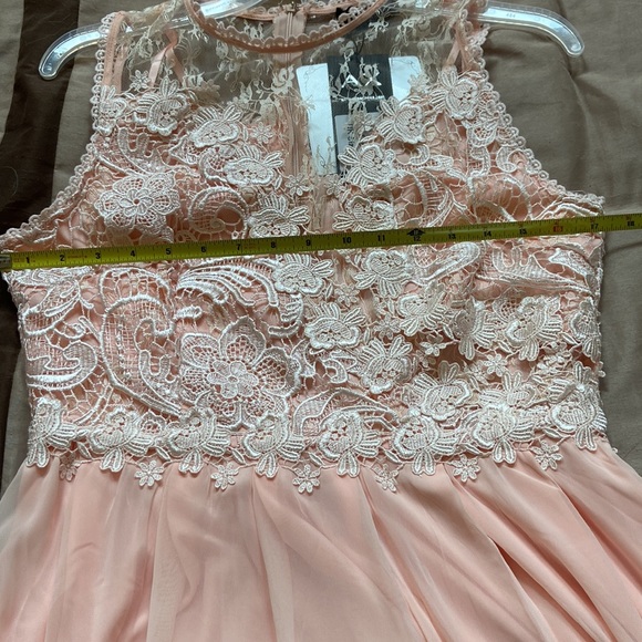 🆕 Beautiful peach coloured maxi evening dress in size us 8 - Picture 7 of 11